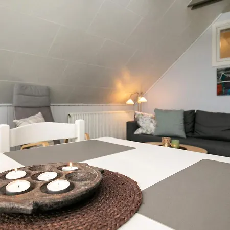 6 Person Holiday In Bl Vand Blåvand